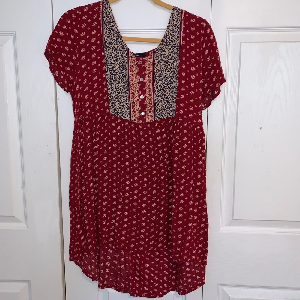 Red Patterned Open Back Mini Dress - Picture 2 of 7
